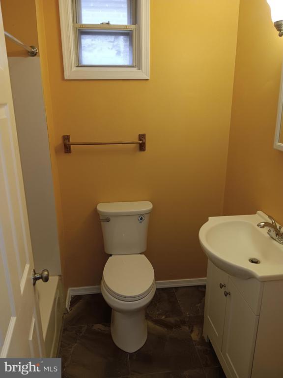 Building Photo - 2605 Cecil B. Moore Ave