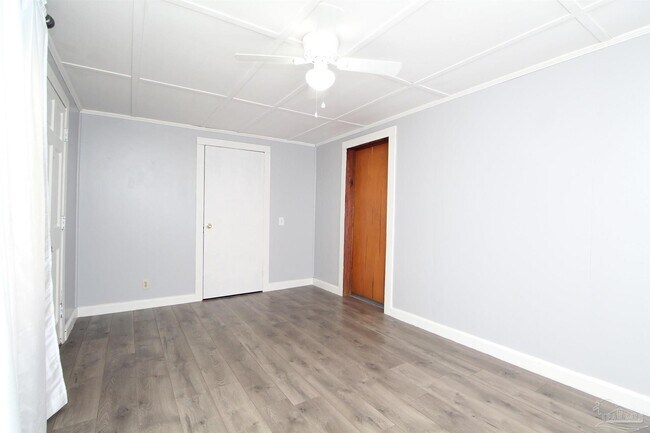 Building Photo - 1475 Bet Raines Rd