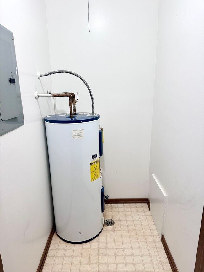 Interior Photo - Indianola Park Apartments