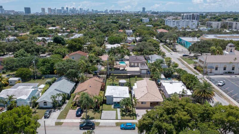 Building Photo - 1650 Jackson St