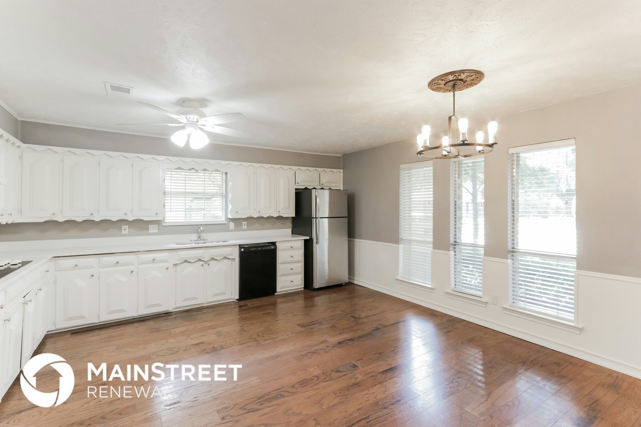 Building Photo - 1608 Cloister Way