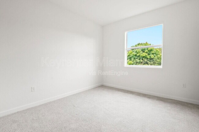 Building Photo - 12136 SW 268th St