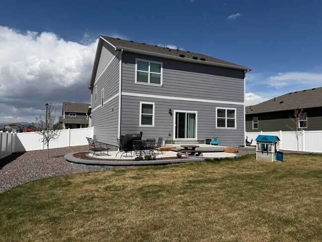 Building Photo - 4503 Kingswood Dr