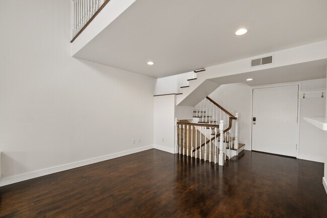 Building Photo - 24 Westwind St