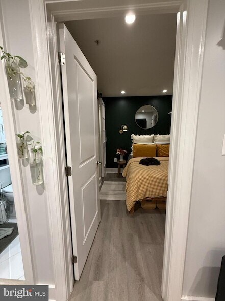 Building Photo - 625 Park Rd NW