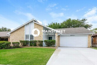Building Photo - 3 Bedroom Pet-Friendly Home in WATAUGA, TX...