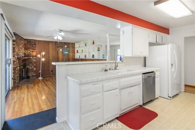 Building Photo - 11543 Swinton Ave