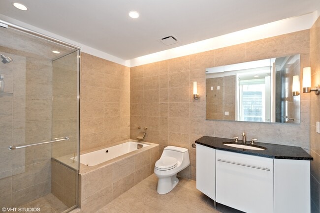 Building Photo - 401 N Wabash Ave