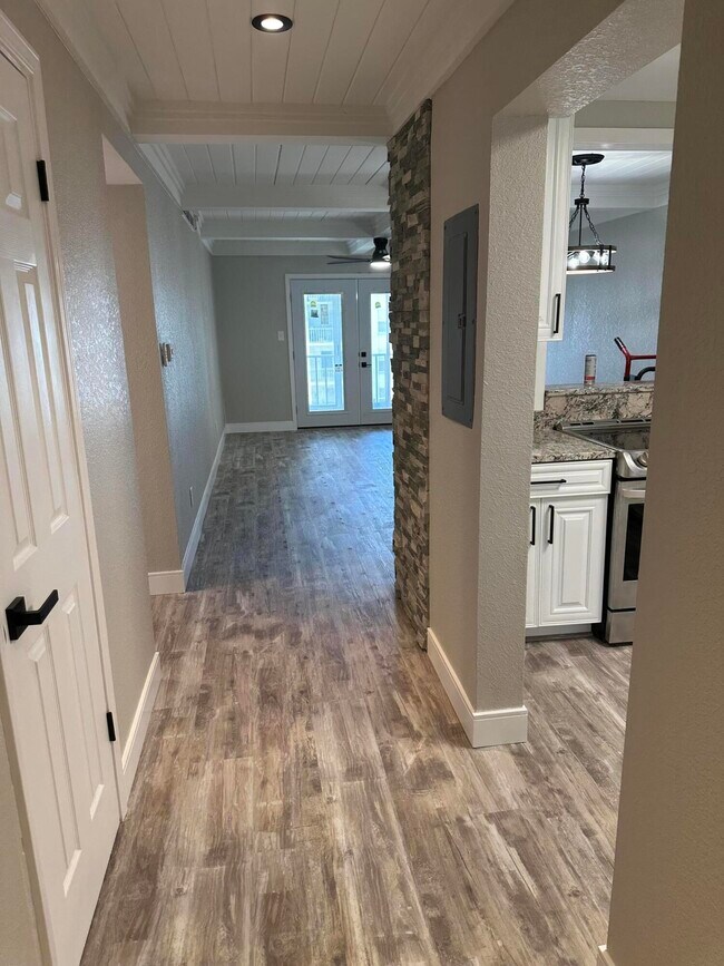 Building Photo - 3857 Indian Trail