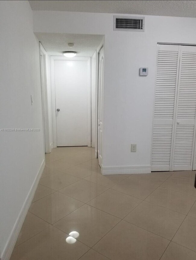 Building Photo - 15610 SW 80th St