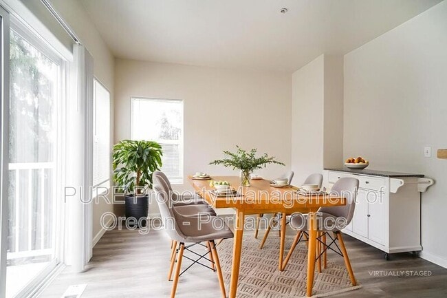 Building Photo - 16070 SW Audubon St