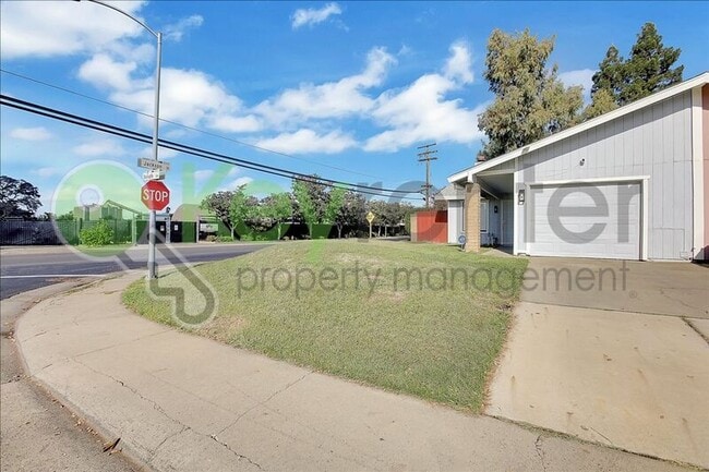 Building Photo - 3901 Senate Ave