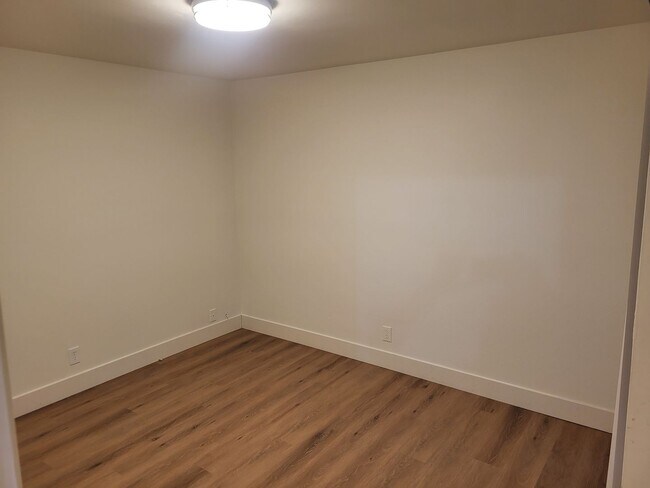 Building Photo - 3351 E Andy St