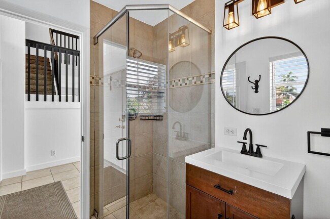 Building Photo - 8225 Pelican Harbour Dr