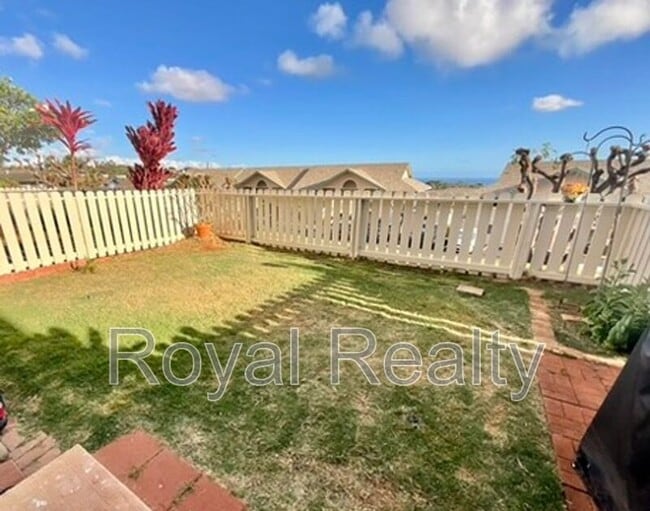 Building Photo - 92-1189 Palahia St M105