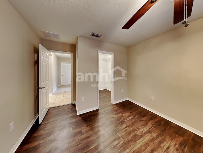 Building Photo - 14809 Heronglen Dr