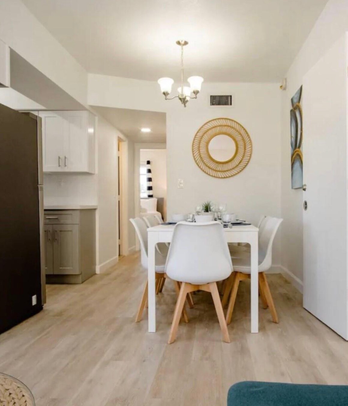 Building Photo - 2160 NW 18th Ter