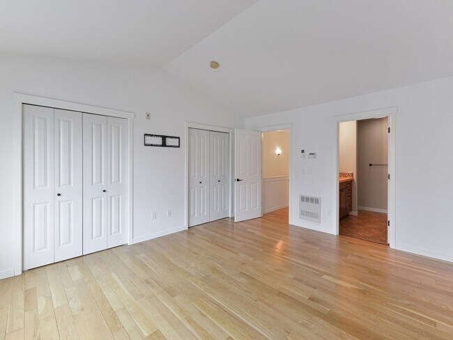 Building Photo - APPLICATION PENDING