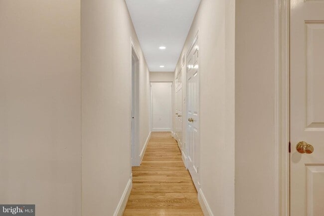 Building Photo - 6305 Dunaway Ct