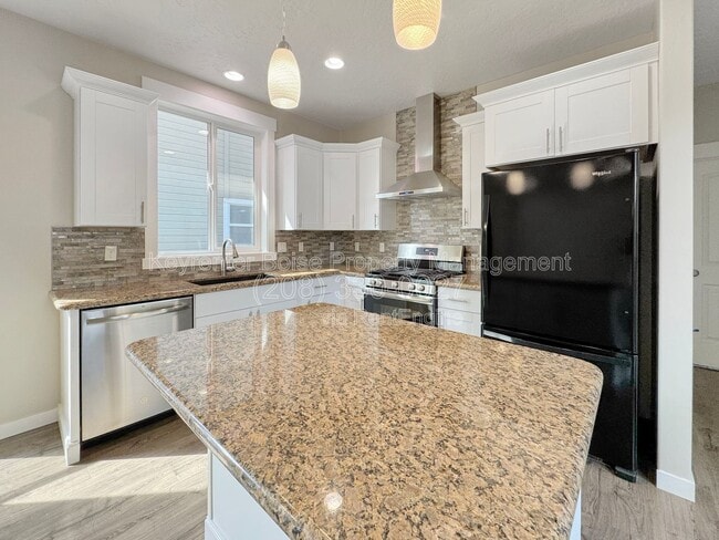 Building Photo - 2007 S Atlantic St