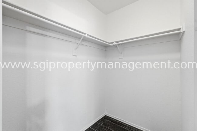 Building Photo - 714 East Michigan Ave