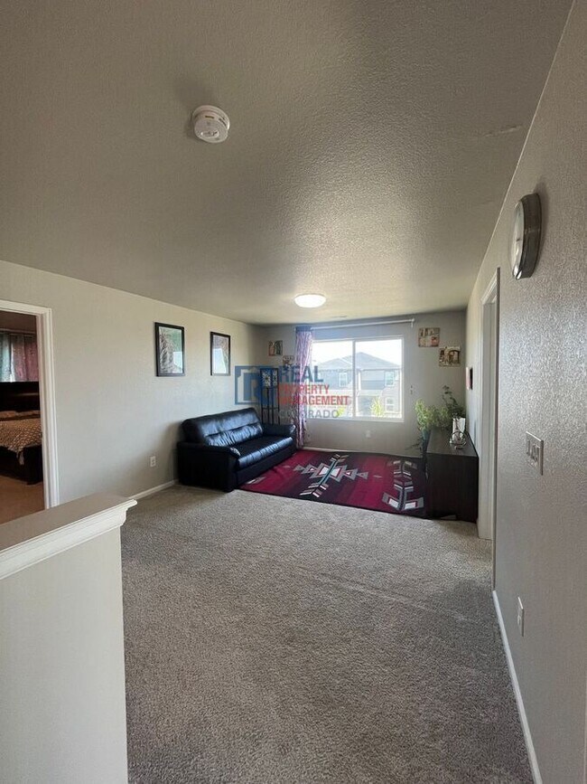 Building Photo - 13621 Crane Ct