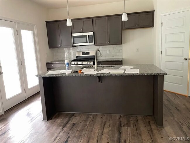 Building Photo - 10823 Farmstead Ml Ln