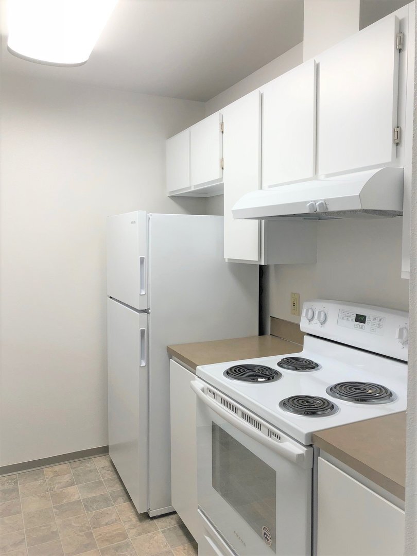 Building Photo - English Gardens Apartments