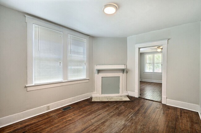 Building Photo - Single family home - 3 bedroom