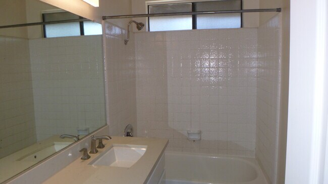 Building Photo - 23476 White Dove Dr