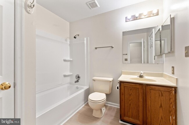 Building Photo - 12820 Lake Wilderness Ln