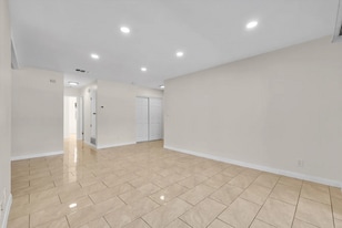 Building Photo - 1250 S Brookhurst St