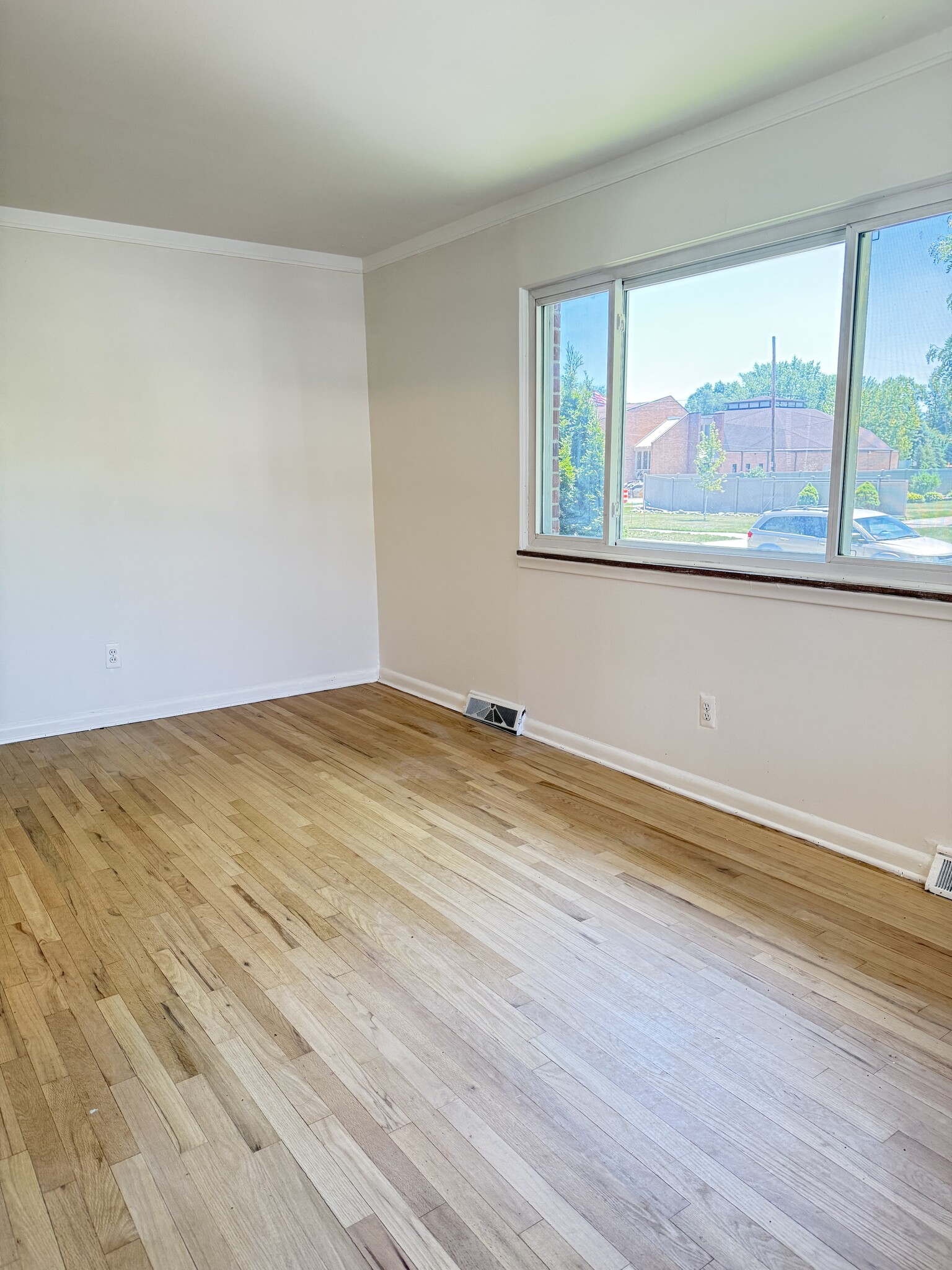Living room another view - 3807 Rochester Rd