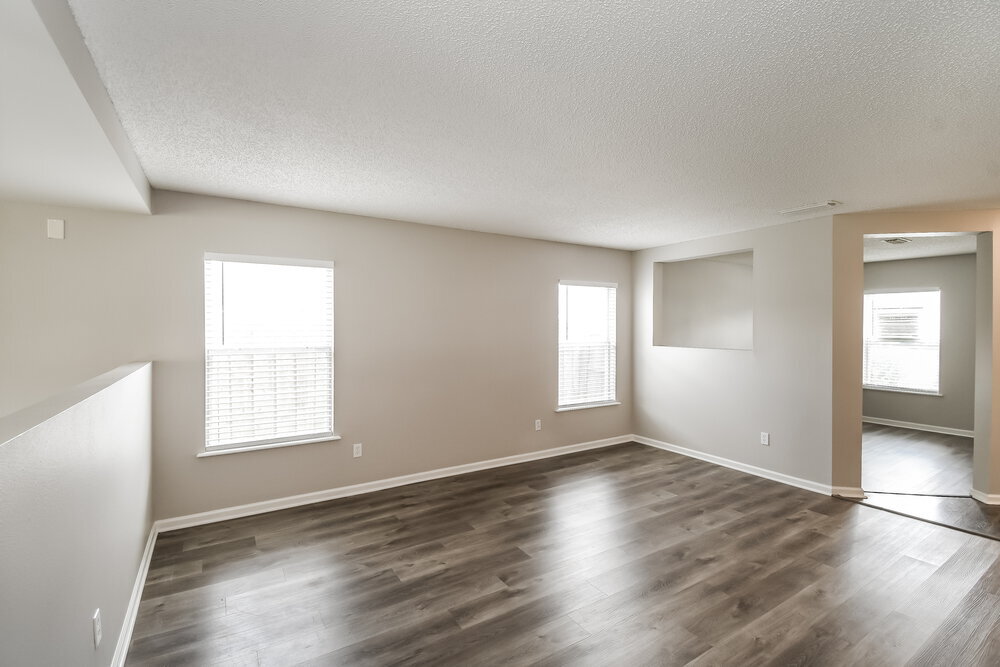 Building Photo - 2168 Fresco Dr
