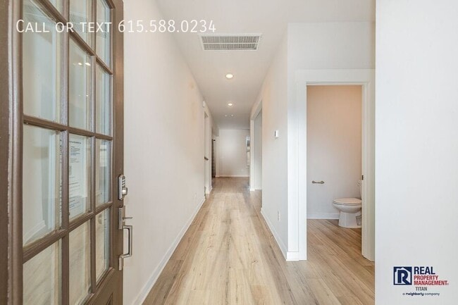 Building Photo - 1021 Ewell Farm Dr