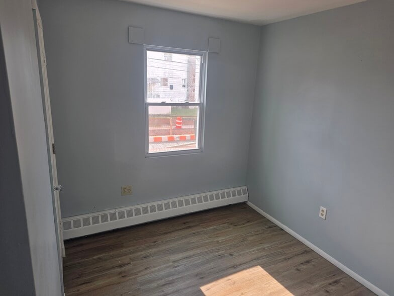 Bedroom 2 - 14764 259th St