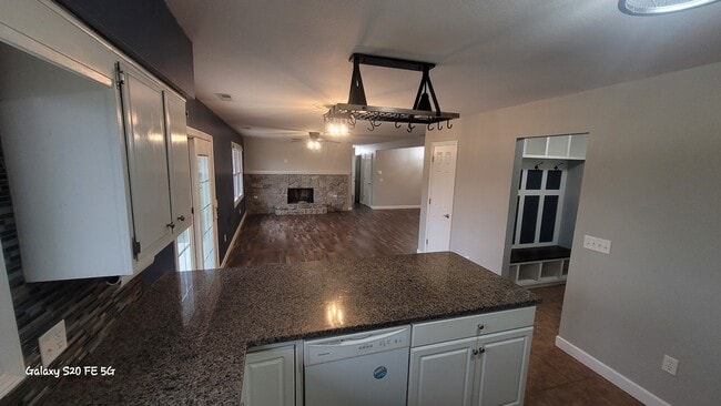 Building Photo - 4032 Blythewood Pl