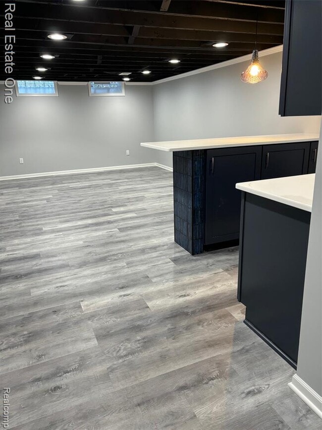 Building Photo - 290 Winry Dr