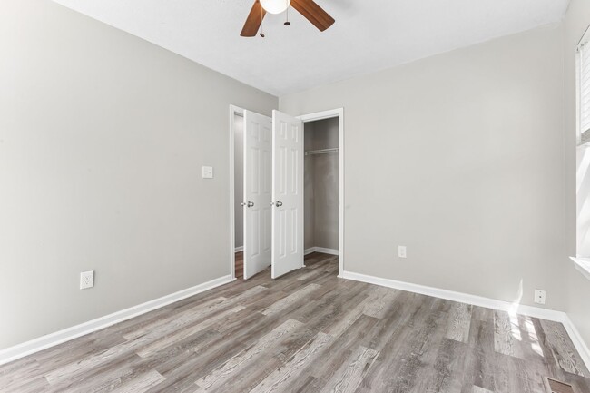 Building Photo - 5 Longleaf Ct