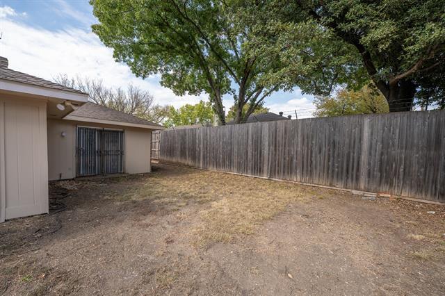 Building Photo - 4810 Berridge Ln