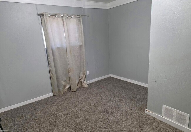 Building Photo - 23209 Detour St