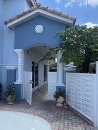 Building Photo - 9329 SW 154th Ct