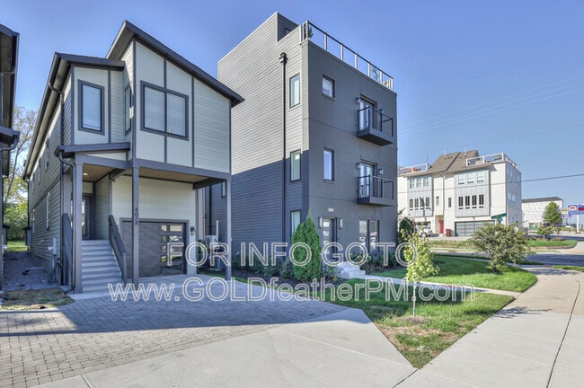 Building Photo - 402 E Trinity Ln