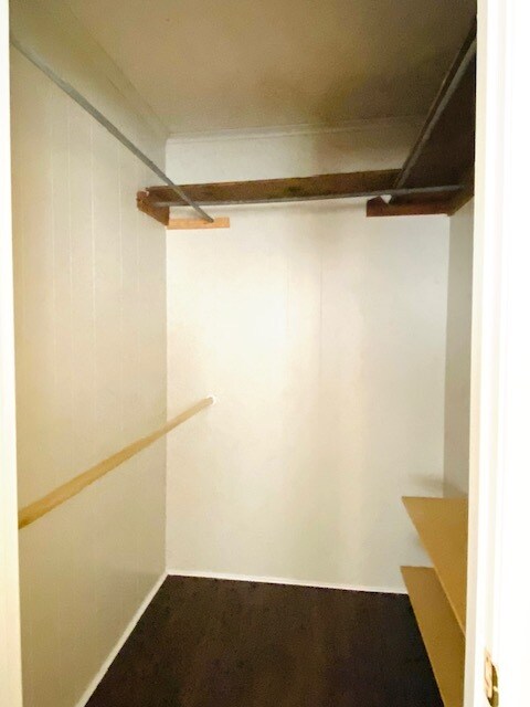 Building Photo - 405 Toby Ln