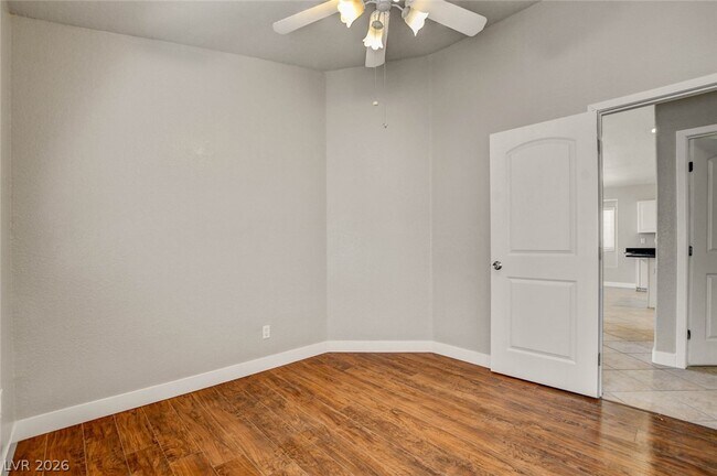 Building Photo - 980 Sand Coral Dr