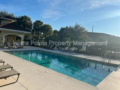 Building Photo - 9440 Ivy Brook Run