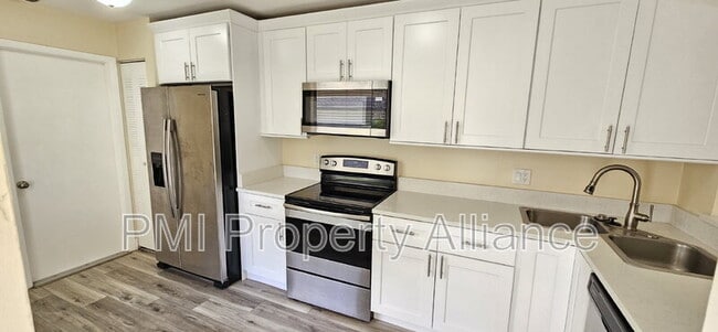 Building Photo - 259 Hill St