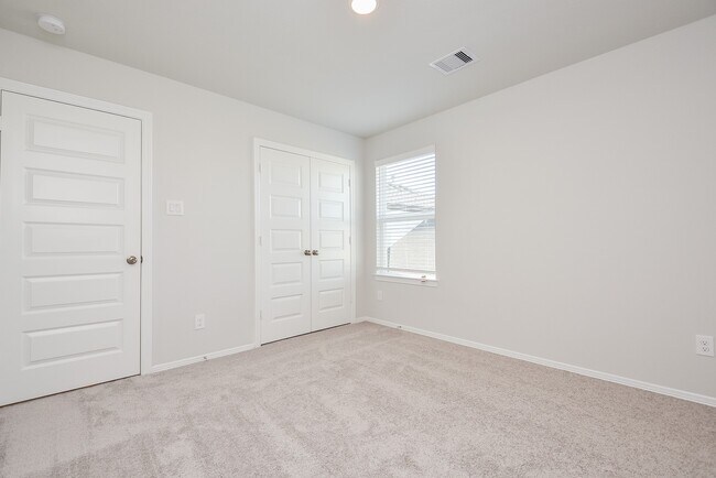 Building Photo - 5723 Fresh View Ct