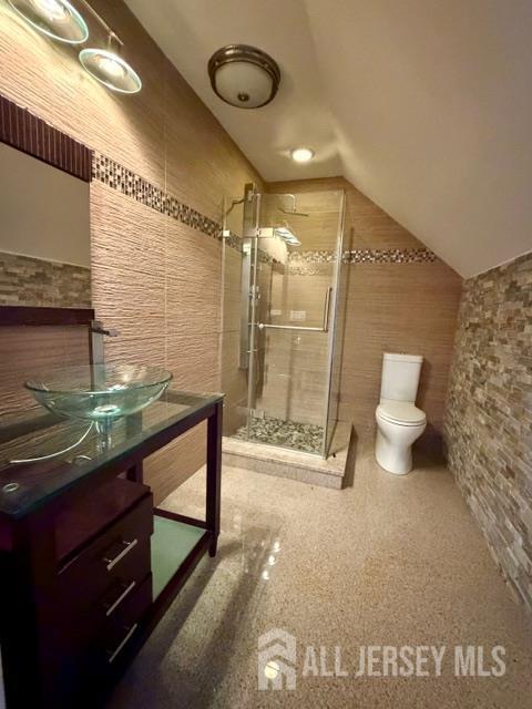 Building Photo - 22 Arbutus Way