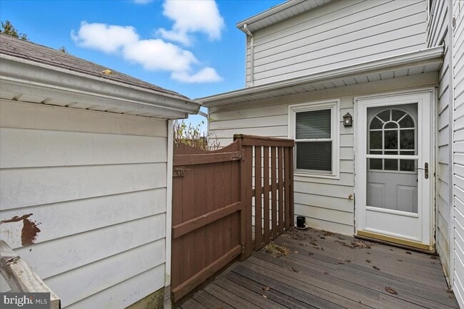 Building Photo - 2117 Chantilla Rd